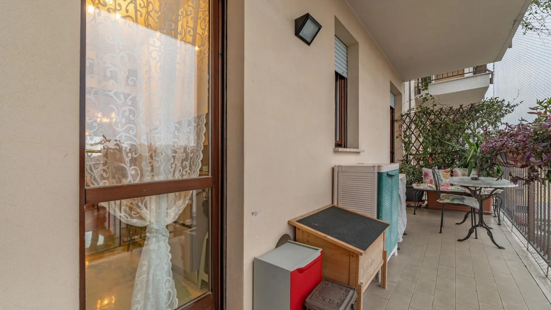 Apartment 5' From Bocconi University With 2 Bedr And 2 Bathr Milan